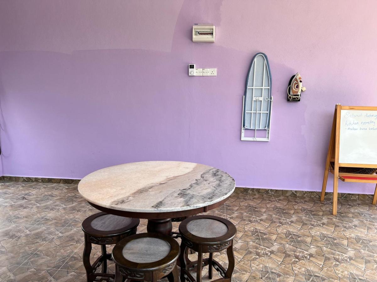 Tok Abu Heritage Roomstay Пантай Ченанг Екстериор снимка